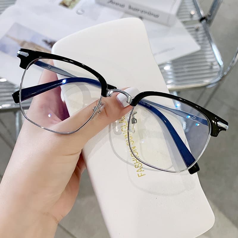 Terra Rain square glasses in Silver Black