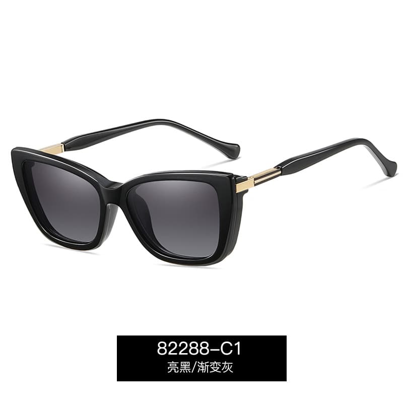 Cleo Isle cat eye glasses in Bright Black